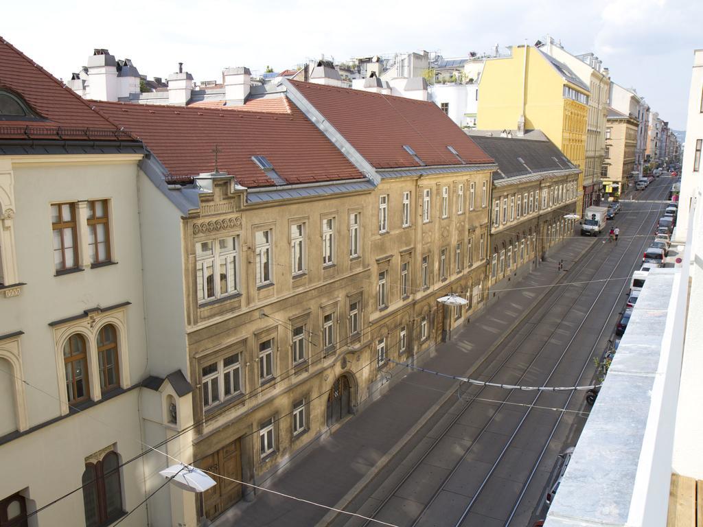 Balcony Dream Mariahilf Top 29 Vienna Exterior photo